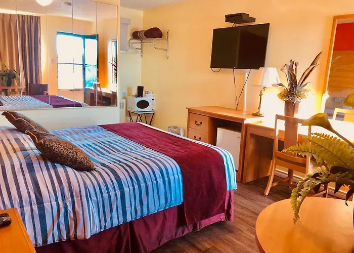 Queen Room